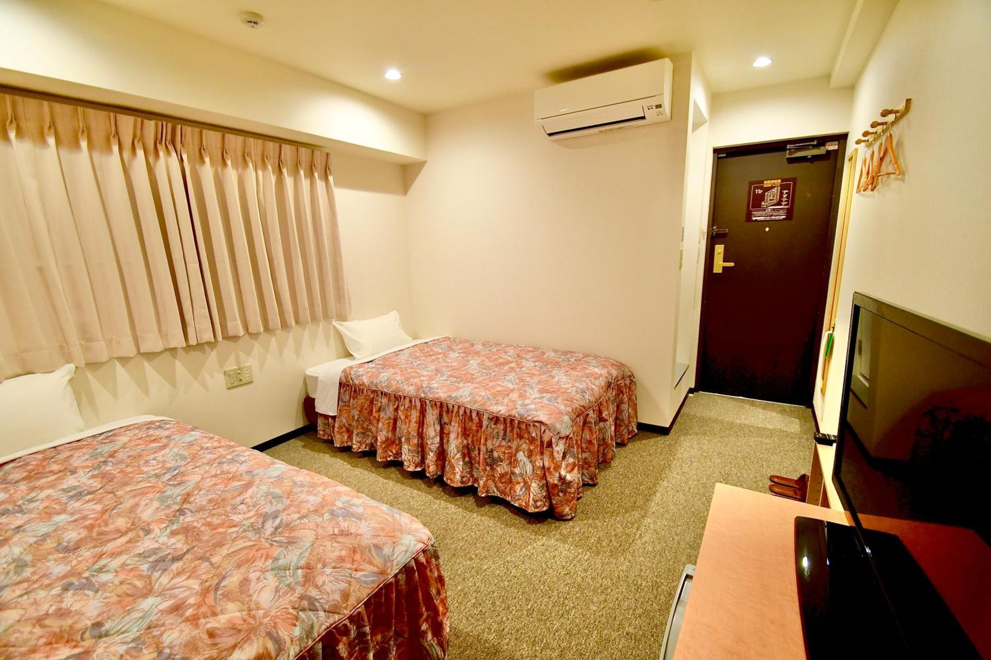 Himeji Ekimae Universal Hotel Minamiguchi Luaran gambar