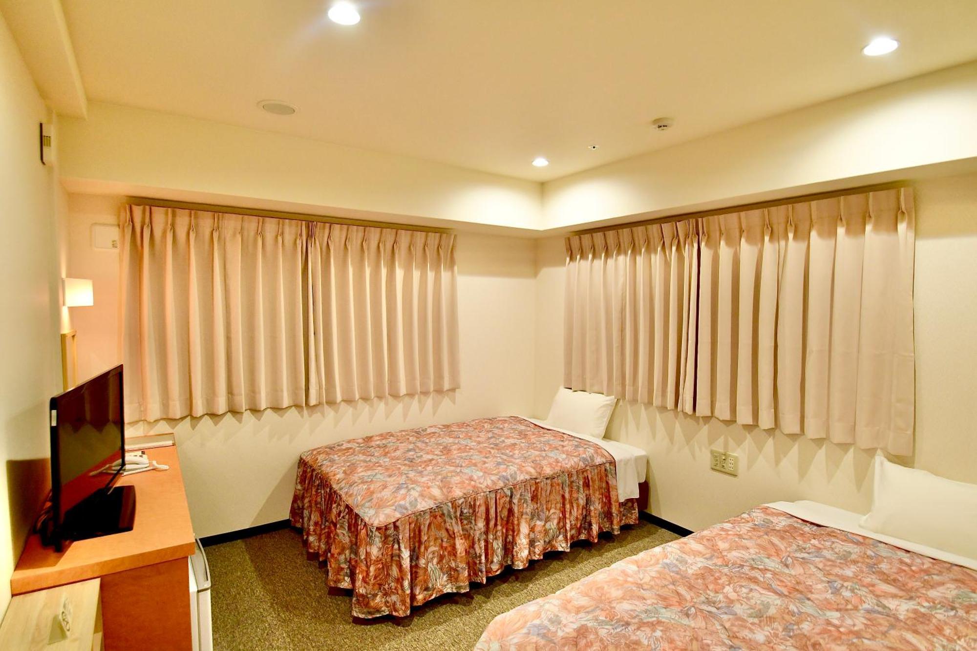Himeji Ekimae Universal Hotel Minamiguchi Luaran gambar